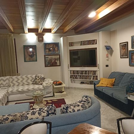 Villamoreno Merlara ภายนอก รูปภาพ